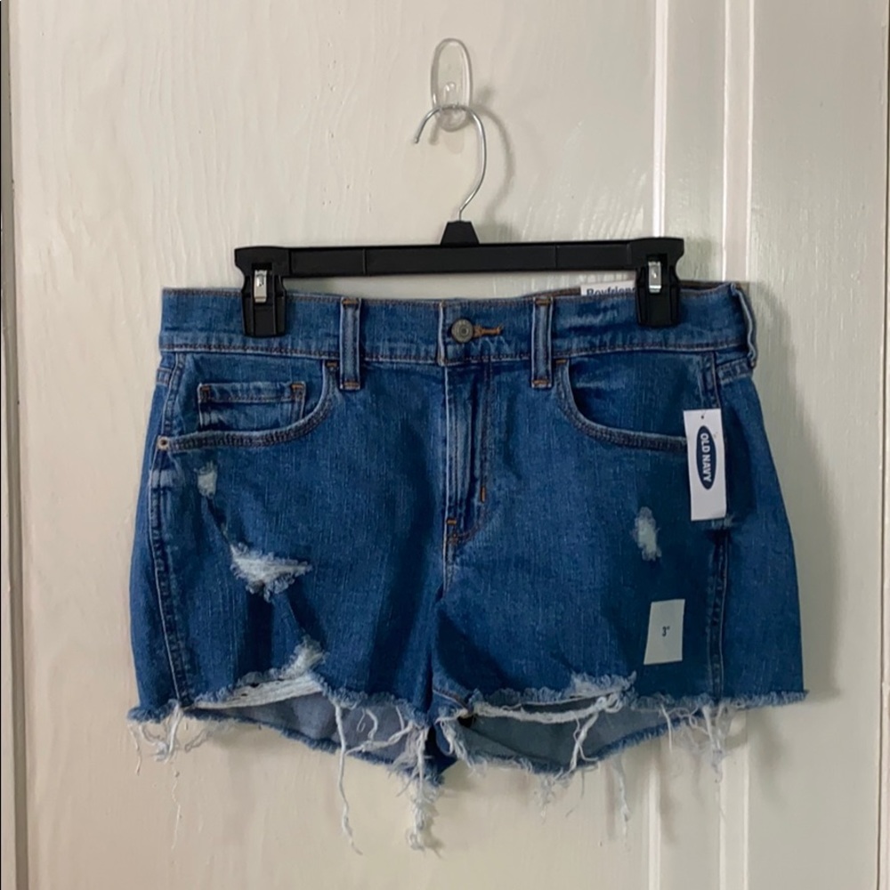NWT Old Navy Boyfriend Distressed Denim Shorts